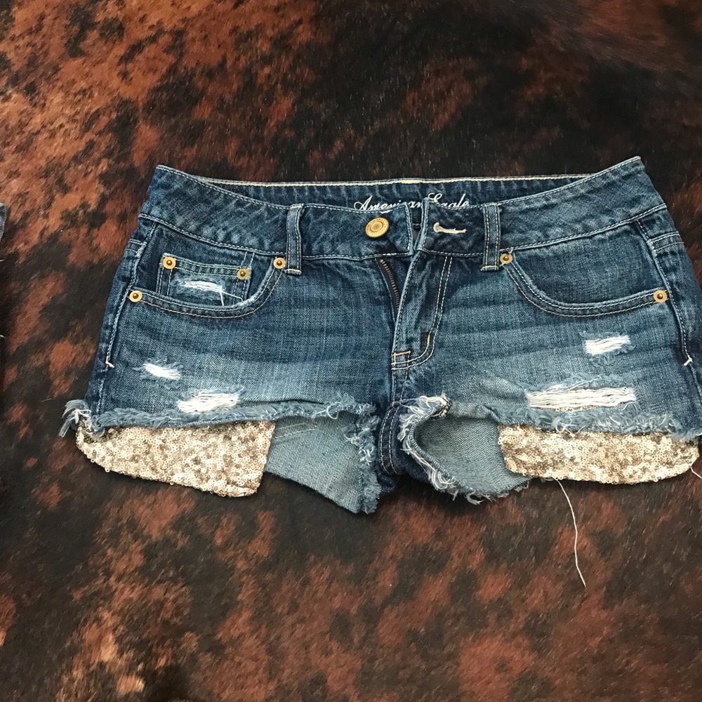denim shorts with pockets that sparkle